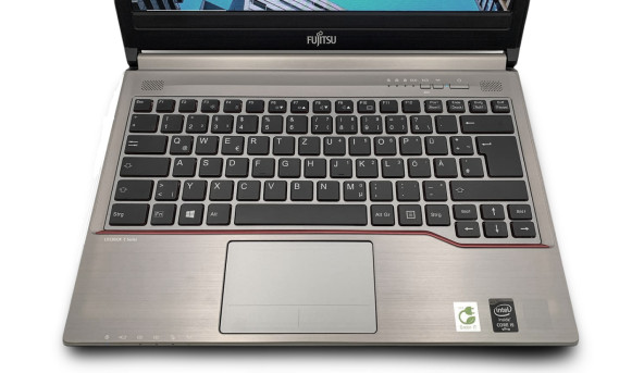 Ноутбук Fujitsu E734 Intel Core i5-4300M 8 GB RAM 128 GB SSD [13.3"] - Б/В - 631337