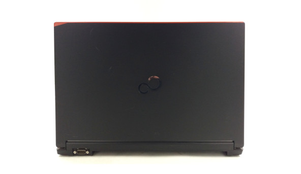 Ноутбук Fujitsu LifeBook E554 Intel Core I3-4000M 8 GB RAM 128 GB SSD [15.6"] - Б/В - 631339