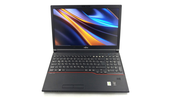 Ноутбук Fujitsu LifeBook E554 Intel Core I3-4000M 8 GB RAM 128 GB SSD [15.6"] - Б/В