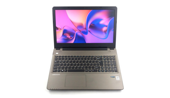 Ноутбук Medion Akoya P6653 Intel Core I3-5010U 8 GB RAM 120 GB SSD 500 GB HDD [15.6"] - Б/В