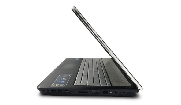 Ігровий ноутбук Asus N75S Intel Core I7-2670QM 8 RAM 128 SSD 500 HDD Nvidia GeForce GT 555M [17.3"] - Б/В - 631656