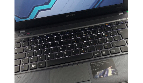 Ноутбук Sony Vaio PCG-51513M Intel Core I3-350M 6 GB RAM 120 GB SSD nVidia Geforce 310M [13.3"] - Б/У - 631684