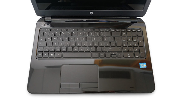 Ноутбук HP 15-r003ng Intel Core I3-3217U 8 GB RAM 128 GB SSD [15.6"] - Б/В - 633519