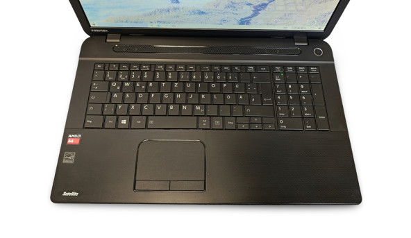Ноутбук Toshiba C70D-B AMD A4-6210 6 GB RAM 128 GB SSD [17.3"] - Б/У - 633541