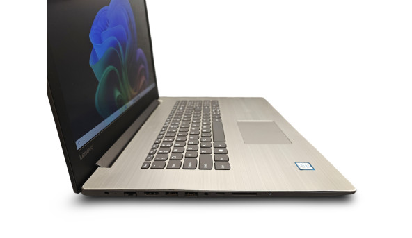Ігровий ноутбук Lenovo V320-17IKB Intel Core i5-7200U 8 RAM 128 SSD NVIDIA GeForce 920MX [IPS 17.3" FHD] - Б/В - 633551