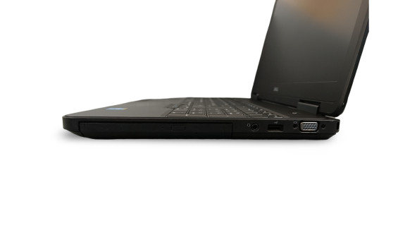 Ноутбук Dell Latitude E5540 Intel Core I5-4300U 4 GB RAM 240 GB SSD [15.6"] - Б/В - 633554