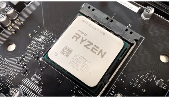 AMD Ryzen 5 6C/12T 5600 (3.5/4.4GHz,35MB,65W,AM4) box, Wraith Stealth - 633760