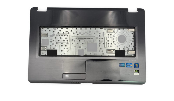 Средняя часть корпуса для ноутбука Medion Akoya P7624 MD98920  60.4N011.011  Б\У