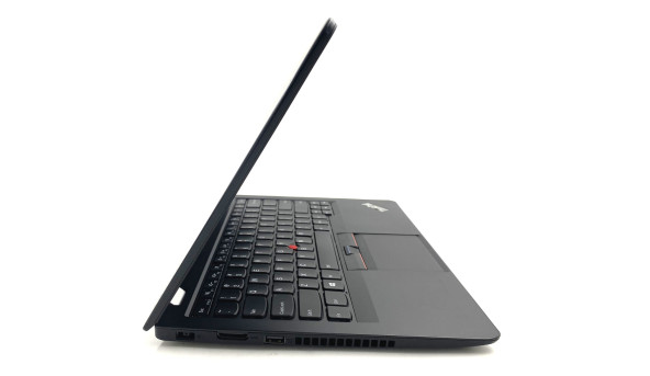 Ноутбук Lenovo 13 2 Gen Intel Core I5-7300U 8 GB RAM 128 GB SSD [IPS 13.3" FullHD] - Б/У - 633944