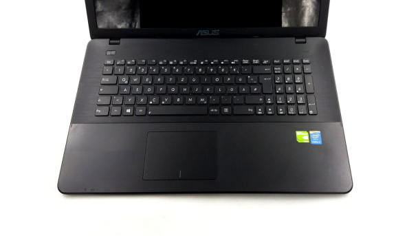 Ігровий ноутбук Asus R752L Intel Core I5-4200U 8 RAM 128 SSD 750 HDD nVIDIA GeForce 820M [17.3"] - Б/В - 633972