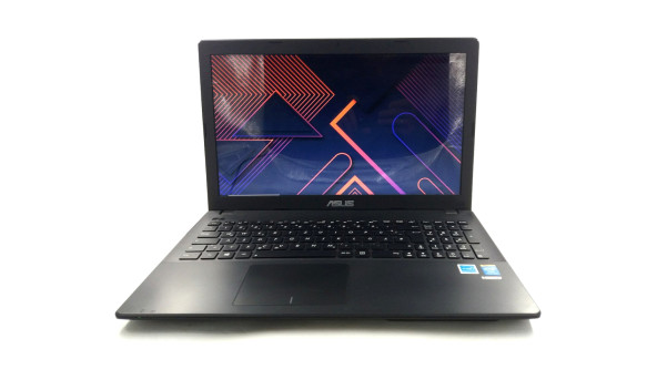 Ноутбук Asus F551C Intel Pentium 2117U 4 GB RAM 250 GB SSD [15.6"] - Б/У - 634031