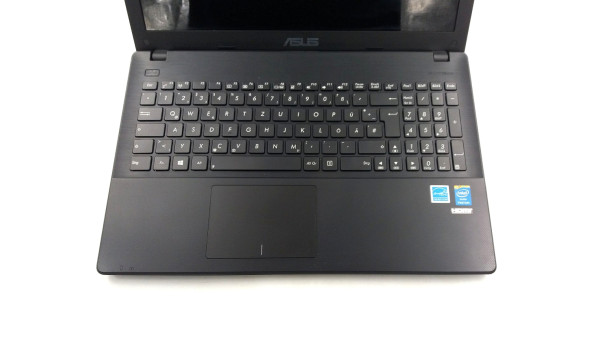 Ноутбук Asus F551C Intel Pentium 2117U 4 GB RAM 250 GB SSD [15.6"] - Б/У - 634031