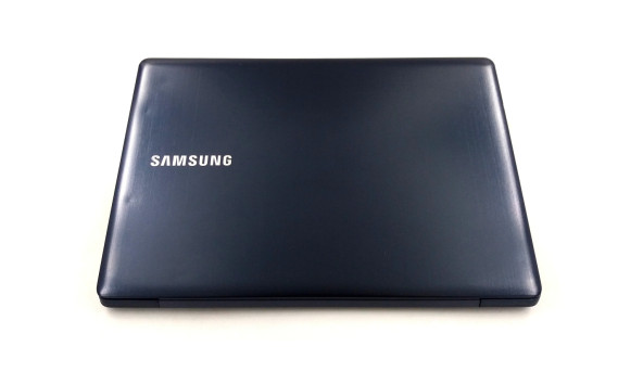 Ігровий ноутбук Samsung NP730U3E Core I7-3537U 4 RAM 128 SSD Radeon HD 8500M/8700M [IPS 13.3" FullHD] - Б/В - 634061