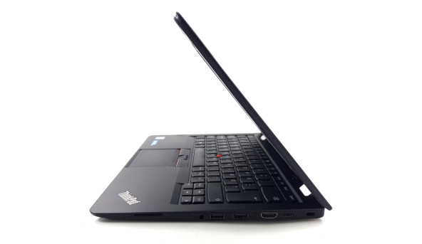 Ноутбук Lenovo 13 2nd Gen Intel Core I5-7300U 8 GB RAM 128 GB SSD [13.3"] - Б/У - 634093