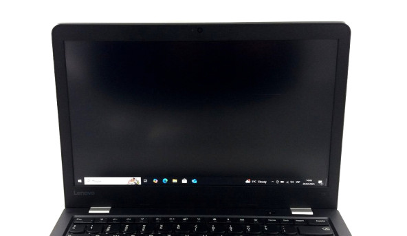 Ноутбук Lenovo 13 2nd Gen Intel Core I5-7300U 8 GB RAM 128 GB SSD [IPS 13.3" FullHD] - Б/В - 634099