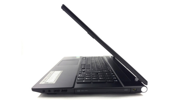 Ігровий ноутбук Acer V3-772G Intel Core i7-4702MQ 16 RAM 240 SSD 320 HDD NVIDIA GeForce 750M [17.3" FHD] - Б/У - 634116