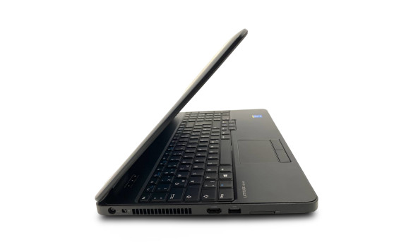 Ноутбук Dell Latitude E5540 Intel Core i3-4030U 8 GB RAM 120 GB SSD + 500 GB HDD [15.6"] - Б/В - 634140