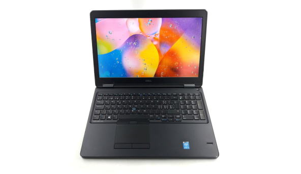Ноутбук Dell Latitude E5550 Intel Core I5-5300U 8 GB RAM 128 GB SSD [IPS 15.6" FullHD] - Б/У
