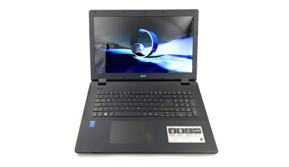 Ноутбук Acer Aspire ES1-711 Intel Pentium N3540 4 GB RAM 128 GB HDD [17.3"] - Б/В