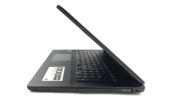 Ноутбук Acer Aspire ES1-711 Intel Pentium N3540 4 GB RAM 128 GB HDD [17.3"] - Б/В