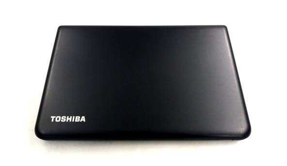 Ігровий ноутбук Toshiba C70-B Intel Core I5-4200U 8 RAM 128 SSD 500 HDD AMD Radeon R7 M260 [17.3"] - Б/В - 634152