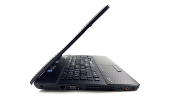 Ігровий ноутбук Sony PCG-91211M Intel Core I3-2330M 8 GB RAM 128 GB SSD nVIDIA GeForce 410M [17.3"] - Б/В - 634160