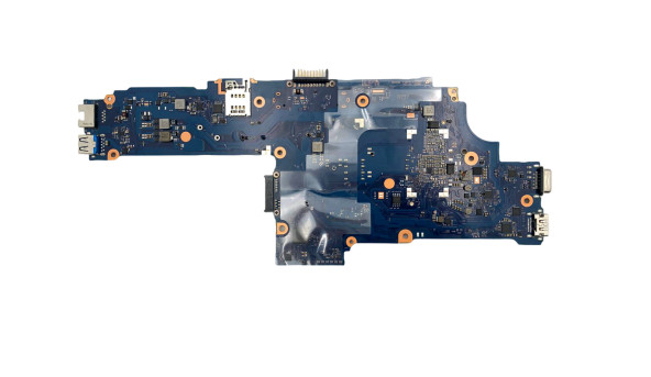 Материнская плата Toshiba E220370 1546 процесор INTEL Core i3-6100U SR2EU Б/У - 634279