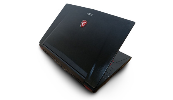 Игровой ноутбук MSI GT72VR 7RE Core i7-7700HQ 32 RAM 512 SSD 1000 HDD GeForce GTX 1070 [17.3" FullHD] - Б/У - 634717