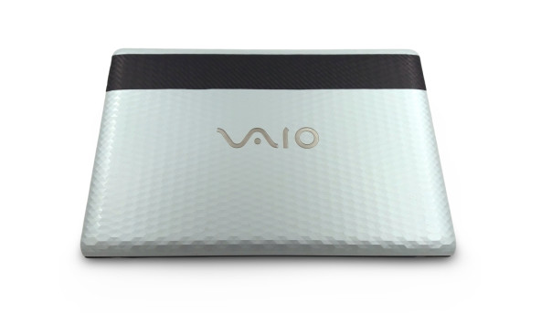 Ноутбук Sony Vaio PCG-71911m Intel Core i5-2520M 8 GB RAM 128 GB SSD [15.6"] - Б/В - 635523