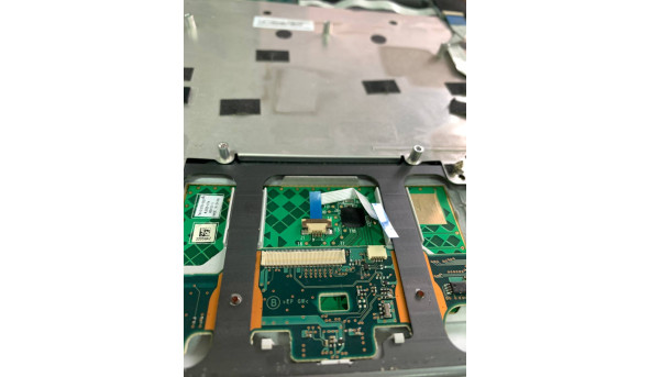 Середня частина корпуса ноутбука Sony VAIO VPCZ1 PCG-31111M Б/В - 635928