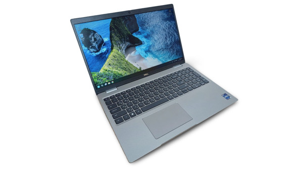Ігровий ноутбук Dell Precision 3570 Intel Core i5-1235U 16 GB RAM 512 GB SSD Nvidia Quadro T550 [15.6"] - Б/В - 636828