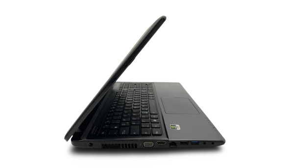 Ноутбук Asus x55vd Intel Core i5- 2430M 8GB RAM 240 GB SSD + 320 GB HDD GeForce 610M [15.6"] - Б/В - 637338