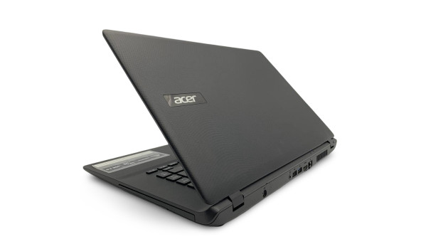Ноутбук Acer ES1-521 Intel Celeron N2830 8 GB RAM 128 GB SSD [15.6"] - Б/У - 637362