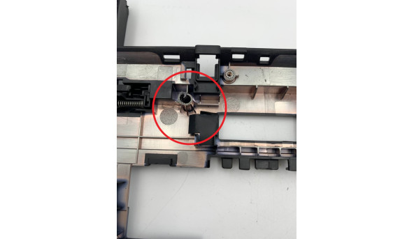 Нижня частина корпуса для ноутбуку Lenovo L560L570 AP10H000C00SZV Б/В - 639273