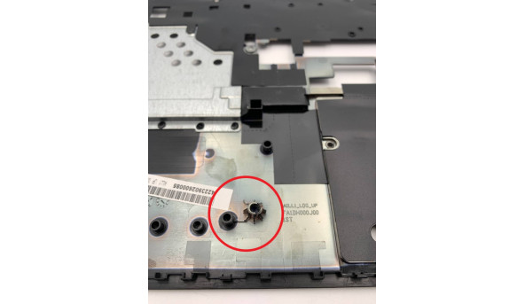 Средняя часть корпуса к ноутбуку L560 L570 AP1DH000C00 NBX0001T700 Б/У - 639275