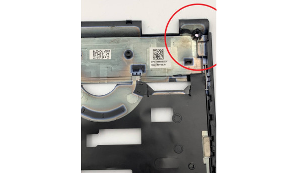 Средняя часть корпуса к ноутбуку L560 L570 AP1DH000C00 NBX0001T700 Б/У - 639275
