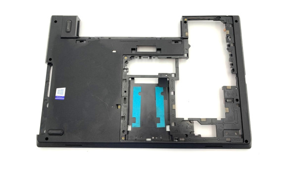 Нижня частина корпуса для ноутбука ThinkPad  L560 L570 AP1DH000C00 AP1DH000C10 Б/В