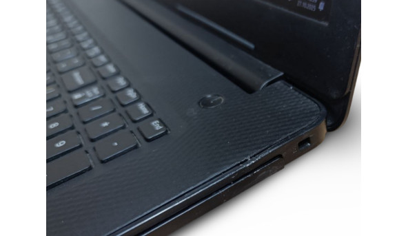Ігровий ноутбук Dell XPS 9550 Core I7-6700HQ 8 RAM 256 SSD GeForce GTX 1050M [Touch 15.6" 4K] - Б/В - 639482