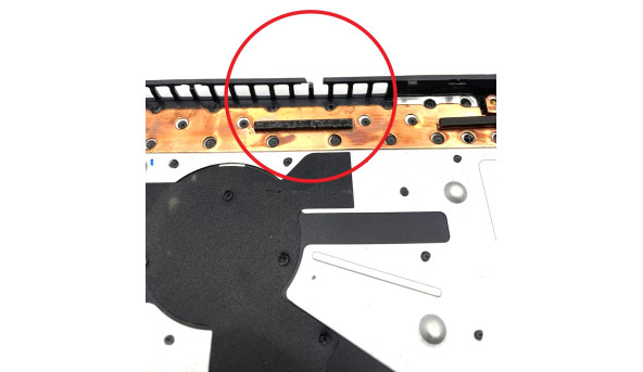 Средняя часть корпуса к ноутбуку Lenovo IdeaPad V330-14IKB AP268000K00SVT 10A8BT01102C9 Б/У - 639681