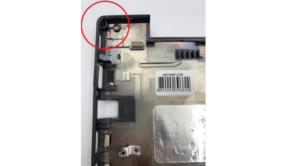 Нижня частина корпуса для ноутбука Lenovo V330 UL-E302447 AP268000O00SVT Б/В - 639682