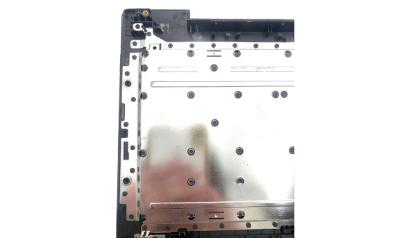 Середня частина корпусу до ноутбука Lenovo IdeaPad V130-15IKB SN20M62846 LCM16K23U4-686 Б/В - 639923
