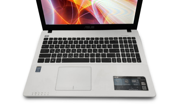 Ноутбук Asus X550C Intel Pentium 2117U 8 GB RAM 120 GB SSD + 500 GB HDD [15.6"] - Б/В - 640069