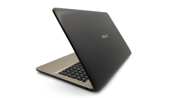 Ігровий ноутбук ASUS R541N Intel Pentium N4200 8 GB RAM 240 GB SSD Ge Force 810M [15,6" FullHD] - Б/В - 640536