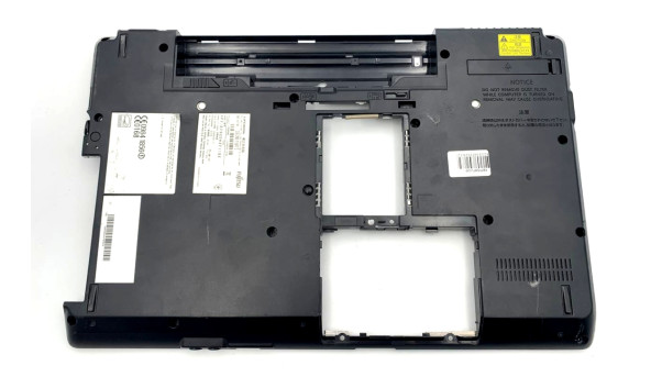 Нижняя часть корпуса к ноутбуку Fujitsu Lifebook E782  CP593290-01 Б/У