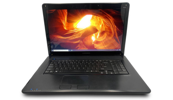 Ноутбук Medion P7615 Intel Core i5-430M 6 GB RAM 120 GB SSD GeForce GT330M [17.3" HD+] - Б/У - 641350