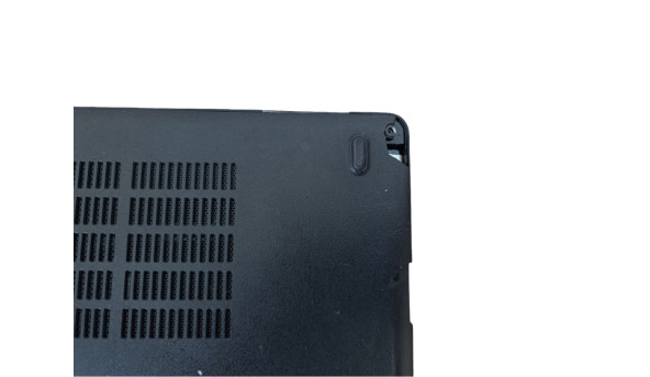 Игровой ноутбук Dell Latitude 5591 Intel Core i5-8300H 16 RAM 240 SSD Nvidia MX130 [IPS 15.6" FHD] - Б/У - 641399