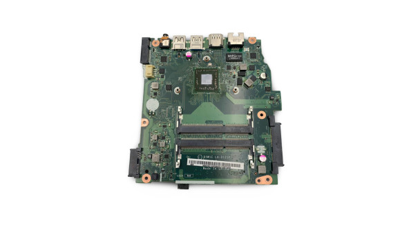 Материнская плата к ноутбуку  Acer Aspire ES1-520 ES1-521 ES1-522 LA-D121P   AMD A8-6410 AM6410ITJ44JB  Б/У