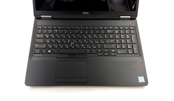 Сенсорний ноутбук Dell E5570 Intel Core i5-6440HQ 16 GB RAM 240 GB SSD [IPS 15.6" FullHD] - Б/В - 642935
