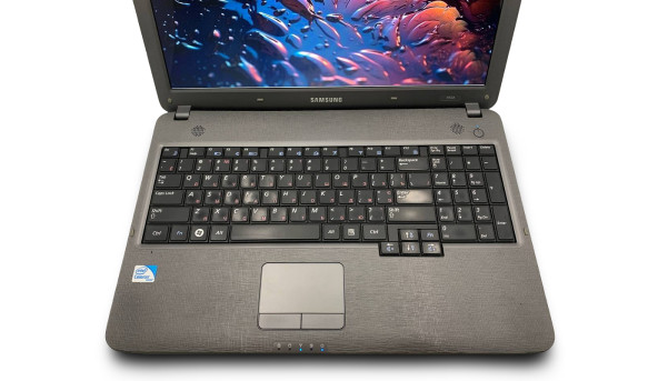 Ноутбук Samsung R528 Intel Celeron T3100 6 GB RAM 128GB SSD [15.6"] - Б/У - 643817