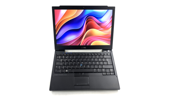 Ноутбук Dell Latitude E4300 Intel Core 2 Duo SP9600 4 GB RAM 120GB HDD [13.3"] - Б/В